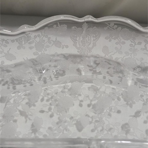 Cambridge Rose Point relish tray - Picture 3 of 5